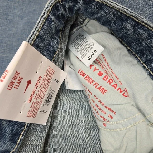 Lucky Brand Low Rise Flare Denim Blue Jeans Womens Size 6/28 R NWT - Picture 11 of 11
